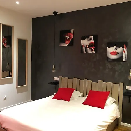Appartement Charles Sous Le Charme à Nancy Extérieur photo